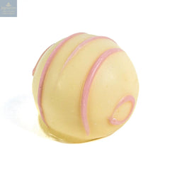 Grandma's Apple Pie - white chocolate truffle filled with apple pie ganache 12.5g