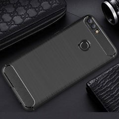 For Huawei  P smart / Enjoy 7S Brushed Texture Carbon Fiber Shockproof TPU Protective Back Case, For Huawei P smart / Enjoy 7S