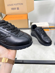 Louis Vuitton Black Leather LV Trainer Sneakers - Black