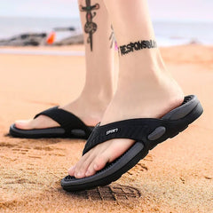 New Summer Fashion Mens Light Slippers Casual Breathable Indoor and Outdoor Slippers