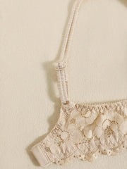 1 Set Elegant Erotic Lace Embroidery Breathable Fabric Lingeries : Push-Up Bra, Low Waist Sheer Panty - Ultimate Valentine's Day