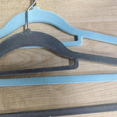 10 pcs /lot Velvet Hangers Non-Slip Clothes Rack Suit Shirt Coat Space Saving Hangers