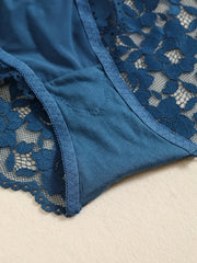 1 Set Elegant Erotic Lace Embroidery Breathable Fabric Lingeries : Push-Up Bra, Low Waist Sheer Panty - Ultimate Valentine's Day