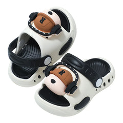 Children's Flip Flops, Anti Slip and Lightweight, Children's Hole Shoes, Soft Soled Cartoon Beach Shoes for Boys and Girls