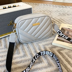 Fashion Solid Color Shoulder Bag Crossbody Bags for Women 2023 Leather Woven Bag Purse Female Designer Bags Handbags Women Bags