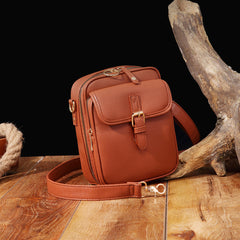 Unisex Vintage Large Capacity Messenger Bag Storage Bag With 10 Card Inserts Casual Backpack Women's Bag Retro Backpack Large Capacity Travel