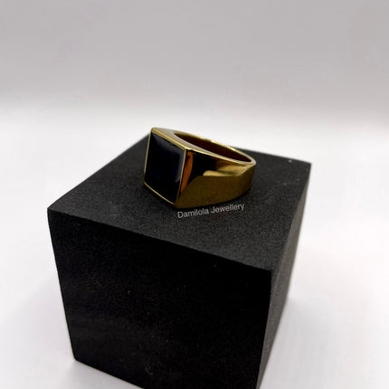 Gold ‘King Noir’ Onyx Men’s Ring