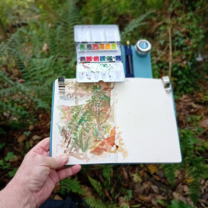 *A5 JustGoSketching Kit – 40 Pages + Companion Board + 12 Handcrafted Watercolours (Half Pans)