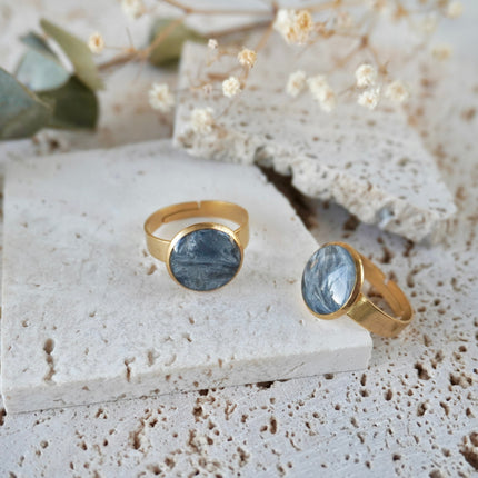 Quartz Ring (Large)
