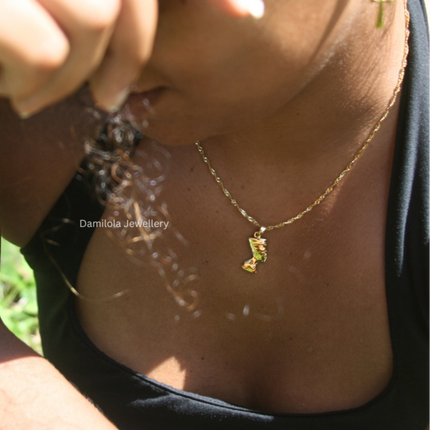 Mini Nefertiti Queen Necklace