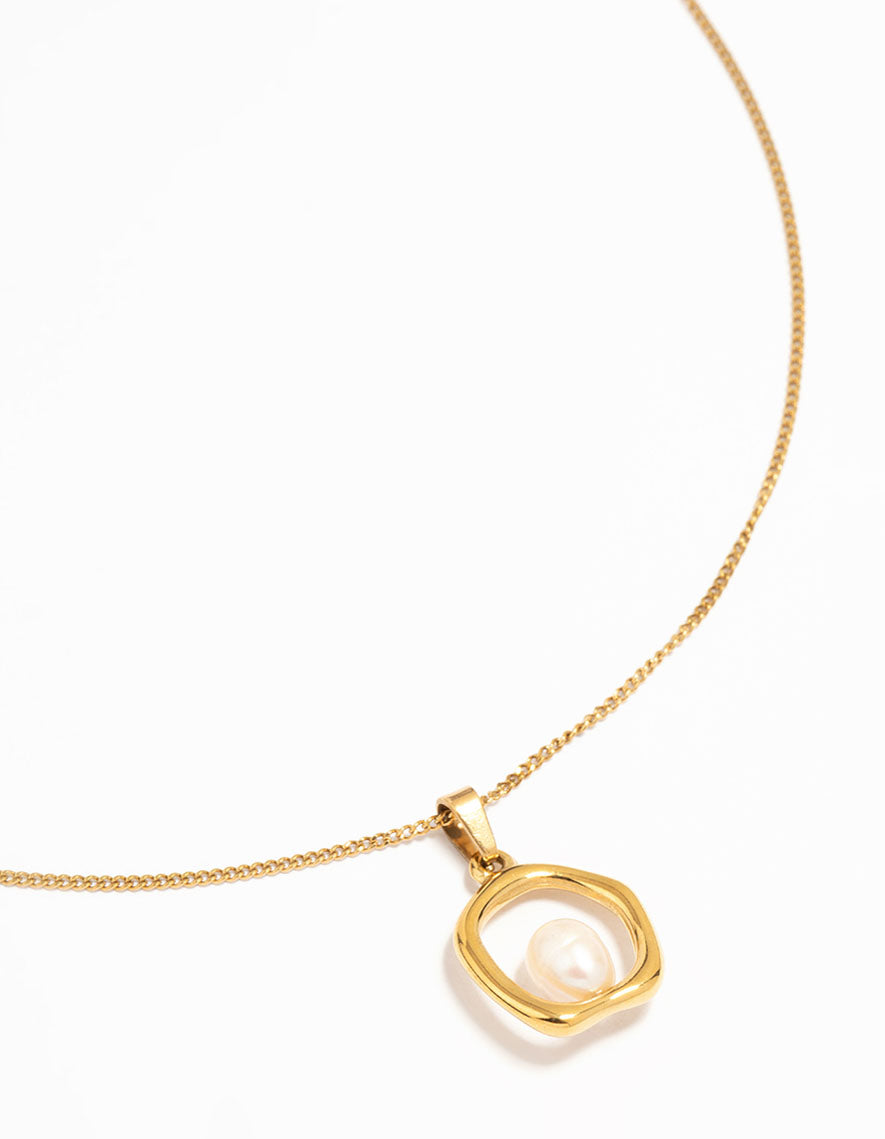 Waterproof Gold Plated Stainless Steel Freshwater Pearl Molten Hoop Pendant Necklace