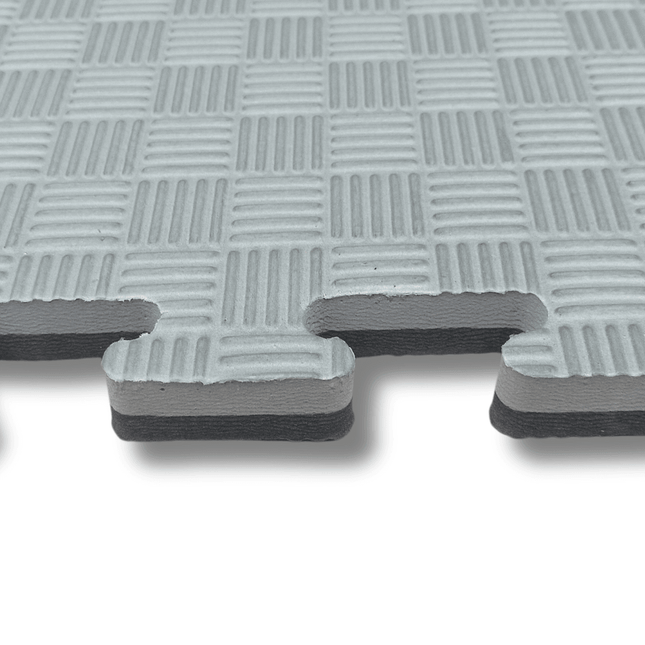 Reversible MMA Interlocking Mats