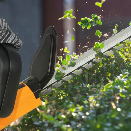 20 Inch Cordless Hedge Trimmer 18V Brushless Garden Trimmer 2x4000mAh Batteries Orange