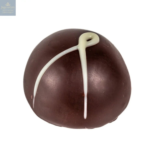 Apricot & amaretto - apricot & amaretto crème fraîche in dark chocolate  14g
