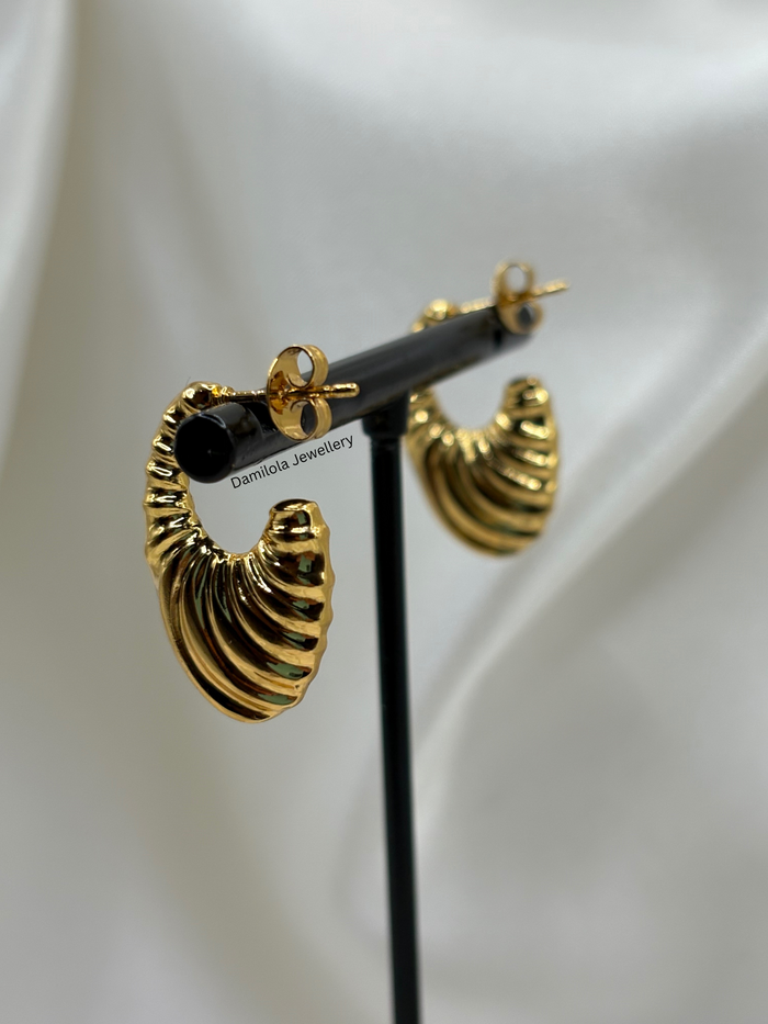 Gold ‘Ruby’ Ripple Hoops