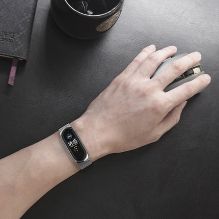 Mijobs Milan CS Screwless Buckle Metal Watch Band Case for Xiaomi Mi Band 5 & 6, Host not Included