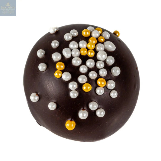 Champagne truffle - flavoured oatmilk ganache in dark chocolate 12.8g