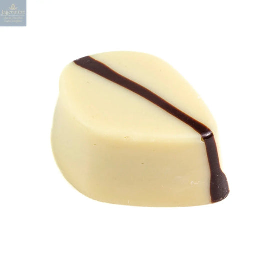 Citroen - zingy Italian lemon ganache filling in a white chocolate shell 14.2g
