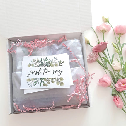 GET WELL SOON TREATS BOX | COMFORT & CARE GIFT SET