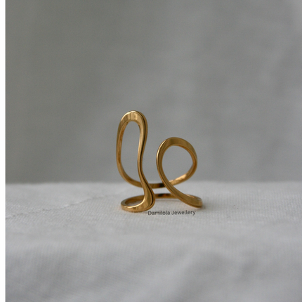 Lined ‘Liana’ Twist Ring
