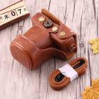 For EOS M10 / Brown