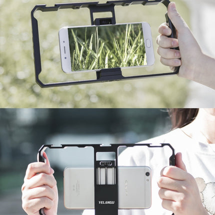 YELANGU  PC06 YLG0909A Vlogging Live Broadcast Smartphone Metal Cage Video Rig Filmmaking Recording Handle Stabilizer Bracket for iPhone, Galaxy, Huawei, Xiaomi, HTC, LG, Google, and Other Smartphones, YLG0909A