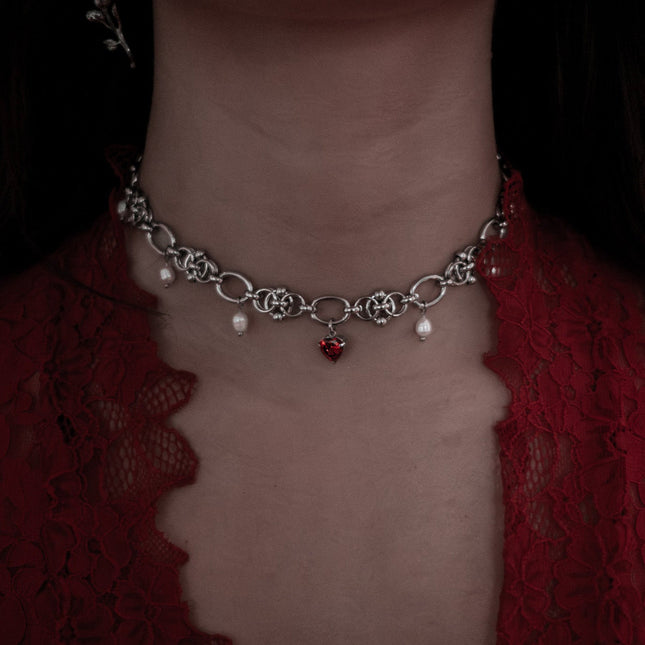 Scarlet Grace Pearl Choker
