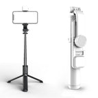Q02S(White) / White