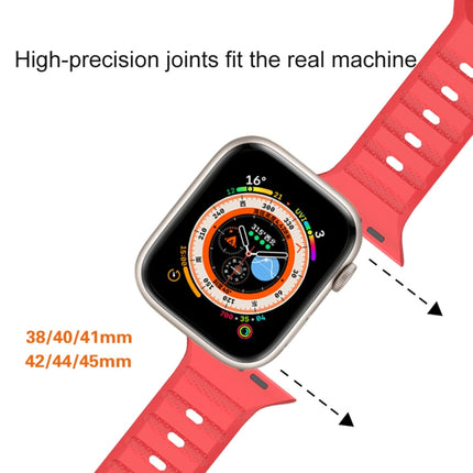 Dot Texture Fluororubber Watch Band, For Apple Watch 8 45mm, For Apple Watch Ultra 2 49mm, For Apple Watch 9 45mm, For Apple Watch SE 2022 40mm