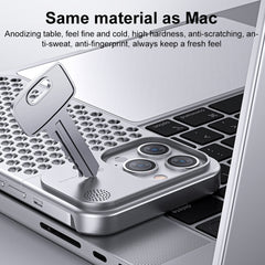 Aromatherapy Aluminum Alloy Cooling Phone Case, For iPhone 14 Plus, For iPhone 15 Pro Max, For iPhone 14, For iPhone 15 Pro, For iPhone 15, For iPhone 14 Pro, For iPhone 14 Pro Max, For iPhone 13 Pro Max, For iPhone 13 Pro, For iPhone 13