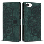 For iPhone 17e / 16e / Green