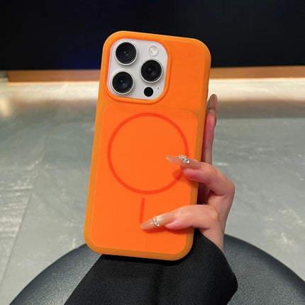 Ice Cream Skin Feel Liquid Silicone Fine Circle Magnetic Phone Case, For iPhone 17, For iPhone 16 Pro Max