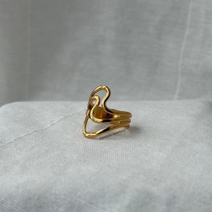 Trinity Ring - Gold/Silver