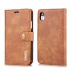 iPhone XR / Brown
