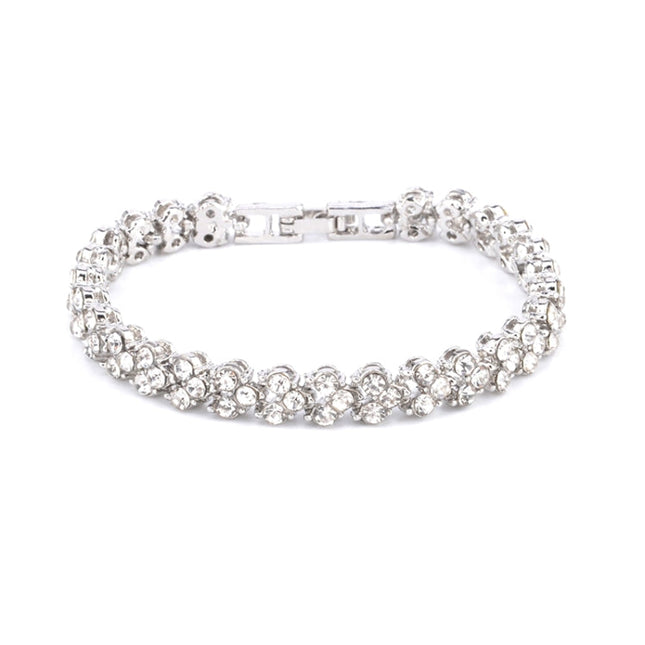 Glamorous Female Crystal Bracelet with Artificial Diamond Inlaid for Wedding, Engagement, Mother`s Day And Birthday Gift, Diameter: 5.25 cm, Perimeter:16.5 cm, Silver