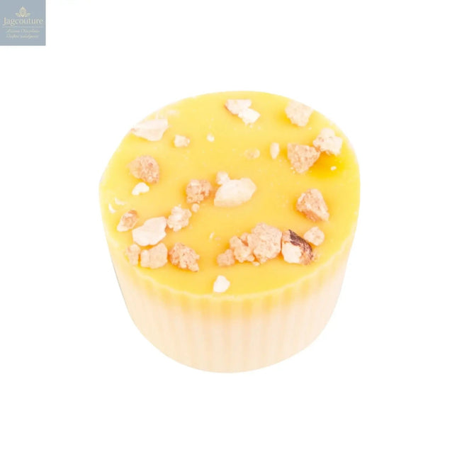 Lemon cup - fresh cream and lemon oil encased in a white chocolate shell with a crunchy hazelnut topping 12g approx 860g