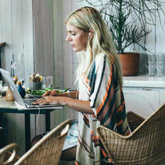 Maplin Wired 3.5mm Earbuds with Hands Free Calling & Volume Button - White