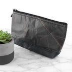 Pebble Black