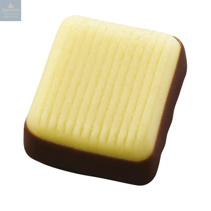 Panache - dark marzipan with pistachio flavour 13.5g