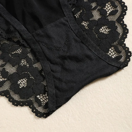 1 Set Elegant Erotic Lace Embroidery Breathable Fabric Lingeries : Push-Up Bra, Low Waist Sheer Panty - Ultimate Valentine's Day