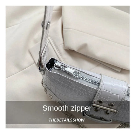 Women Fashion Shoulder Bag Gothic Ladies Bag Cool Style Trendy Rock Girls Handbag Y2K Rivet Chain for Travel Vacation Daily