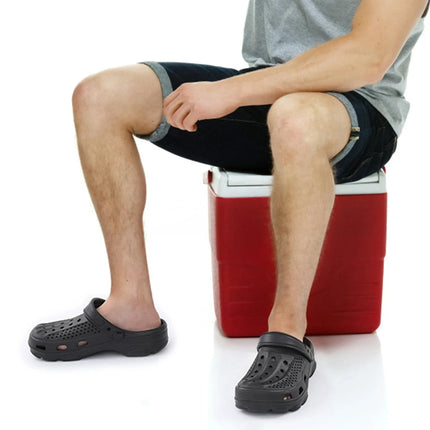 Crestar Fashion Design Sandals New Women Men Breathable Garden Clogs Shoes Outdoor EVA Holes Beach Shoes Summer House Slippers