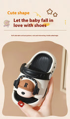 Children's Flip Flops, Anti Slip and Lightweight, Children's Hole Shoes, Soft Soled Cartoon Beach Shoes for Boys and Girls