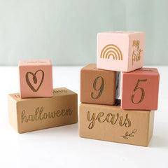 Baby Wooden Milestone Blocks 0-12 Months Newborn Birth Grow up High Quality Commemorate Props Infant Photography Accessoriees