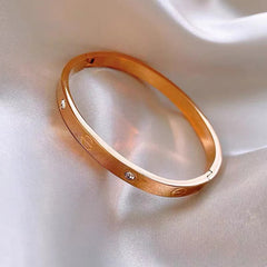 Classic Design Stainless Steel Rose Gold Color Smooth Metal Bracelet for Women's Non Fading Jewelry Trendy Explosive Accessories