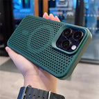 Dark Green / For iPhone 13