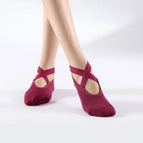 Wine red / EUR 35-40 US 4.5-8.5