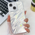 For iPhone 15 Pro / White Water Ripples
