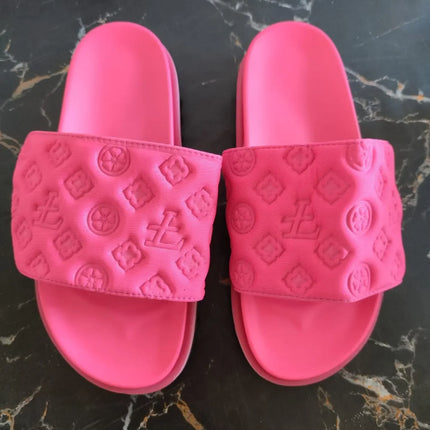 Ladies Magic Sticker Flat Slippers 2023 Summer New Designer Luxury Sandals for Women Elegant Home Flat Slippers Zapatos De Mujer