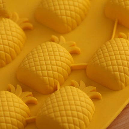 5 PCS Pineapple Creative Silicone Ice Tray Ice Maker Ice Mold, Random Color Delivery, Pineapple Ice Maker